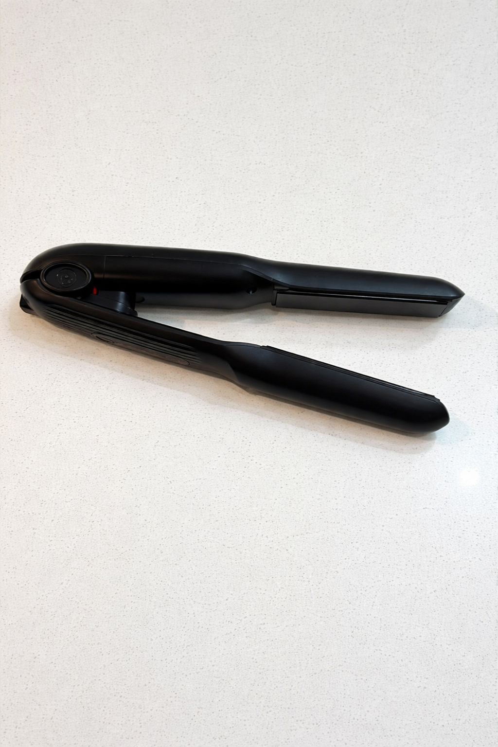 Rechargeable Hair Straightener